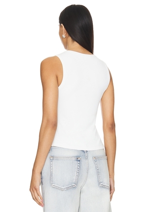 h:ours Rhyan Top in White. Size M. Also in S, L, XL.