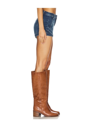 Free People x We The Free Crvy Mona High Rise Shorts In Bombay Blue in Denim-Dark. Size 27. Also in 24, 28, 29, 30, 31.