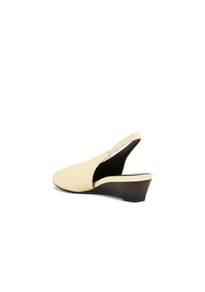 Jeffrey Campbell Snoop Pump in Lemon. Size 6. Also in 7.5, 8, 9.5.