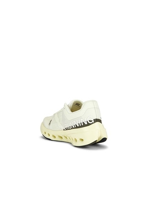 On Cloudsurfer Next in Green. Size 10. Also in 7, 7.5, 8, 8.5, 9, 9.5, 10.5, 11, 11.5, 12, 13.