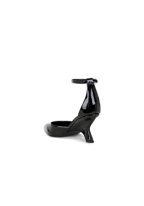 SIMKHAI Vixen Pump in Black. Size 37. Also in 38, 39.