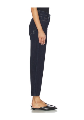 Icon Denim Jill Straight Jeans in Denim-Dark. Size 26. Also in 25, 27, 28, 29, 31.