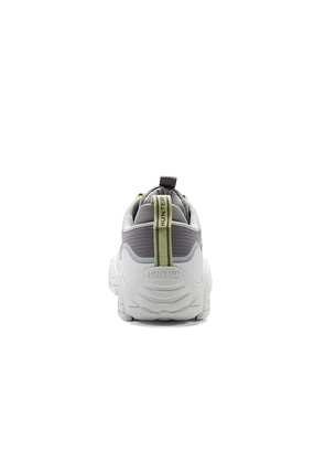 Hunter Sara Sneaker in Grey. Size 6. Also in 7, 8, 9, 10.