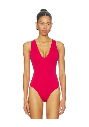 Good American Sculpting Deep V Bodysuit in Red. Size M. Also in XXXL/3X, XXXXL/4X.