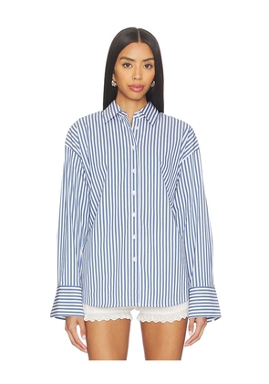 Good American Oversized Shirt in Blue. Size M. Also in XS, S, L, XXXL/3X.