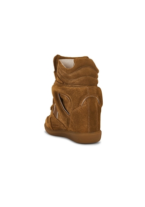 Isabel Marant Bekett Sneaker in Cognac. Size 39. Also in 38, 40.