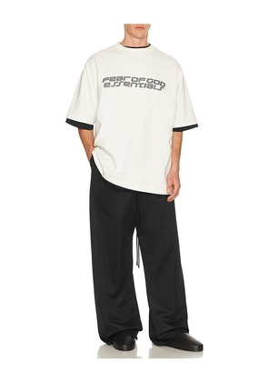 Fear of God ESSENTIALS 90'S Short Sleeve Tee in White. Size M. Also in L.