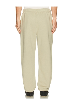 Fear of God ESSENTIALS Vintage Fleece Sweatpant in Grey. Size L. Also in S, M, XL/1X.