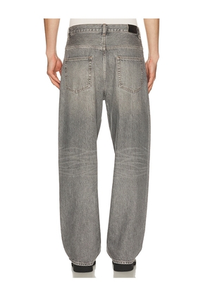 FRAME Baggy Jean in Grey. Size 30. Also in 33, 36.