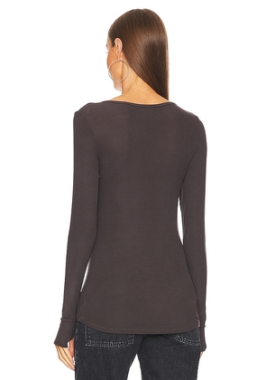 Michael Lauren Tahoe Henley Top in Charcoal. Size S. Also in L, M, XL, XS, XXL.