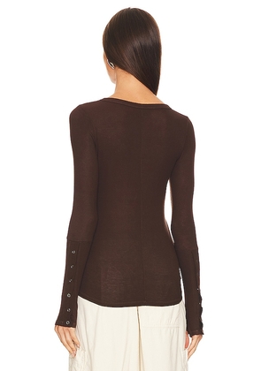 Michael Lauren Sorento Snap Cuff Top in Chocolate. Size M. Also in XS, S, L, XL, XXL.