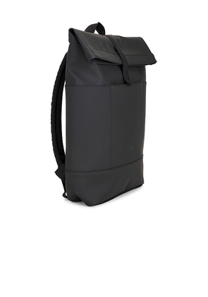 Ucon Acrobatics Hajo Medium Backpack in Black.
