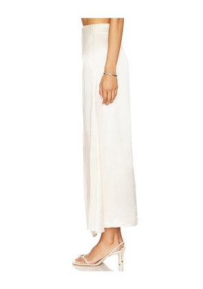 LAMARQUE Felipa Skirt in Cream. Size M. Also in L, XL.
