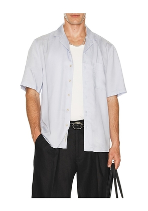 onia Lyocell Vacation Shirt in Blue. Size S. Also in L.