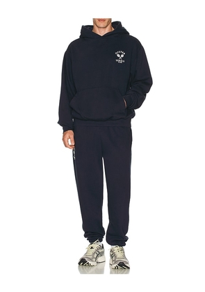Oyster OTC Sweatpant in Navy. Size M. Also in L.