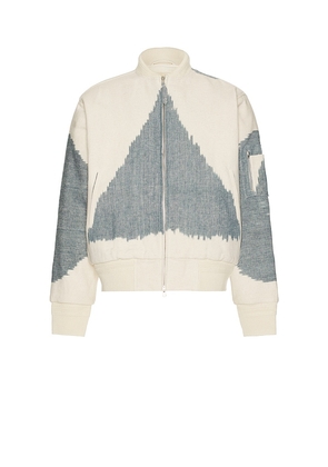 Kardo Max Oversized Quilted Bomber Jacket in White. Size M. Also in L, XL/1X.