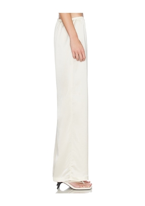LESET Barb Wide Leg Pant in Cream. Size L. Also in M.
