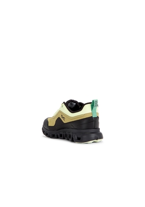 On Cloud 6 Geo Wp in Green. Size 10.5. Also in 9, 9.5, 10.