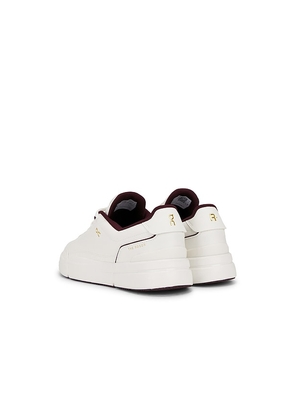 On The Roger Centre Court in White. Size 10.5. Also in 8.