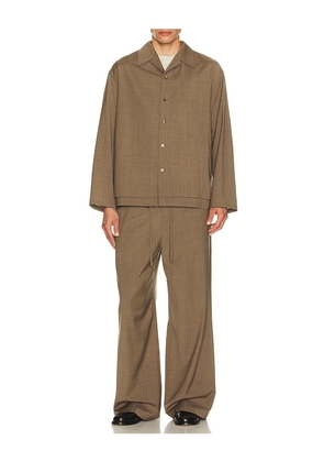Le17Septembre Double Layered Open Collar Shirt in Taupe. Size 46. Also in 50.