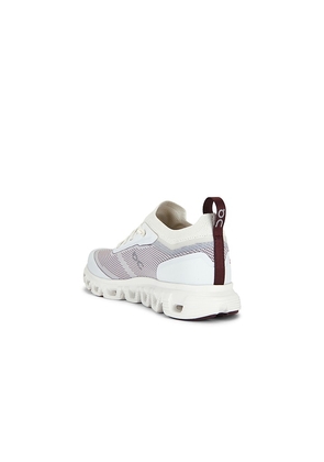 On Cloud 6 Versa Sneaker in Ivory. Size 10. Also in 5, 5.5, 6, 6.5, 7, 7.5, 8, 8.5, 9, 9.5, 11.
