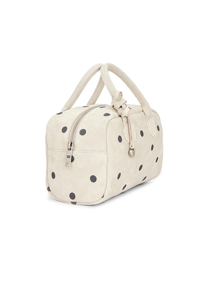 MARGESHERWOOD Soft Bowling Bag in Cream.