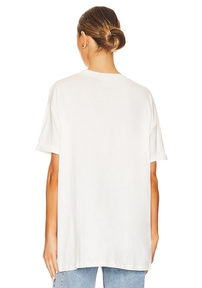 The Laundry Room Welcome To New York Oversized Tee in White. Size S. Also in M.