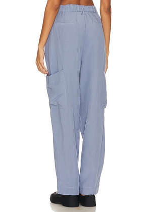 SOVERE Nouvelle Cargo Pant in Blue. Size XL. Also in XS, M.