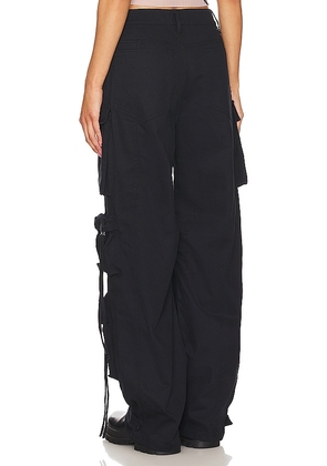 Steve Madden Duo Cargo Pant in Black. Size S. Also in XS, M, L, XL.