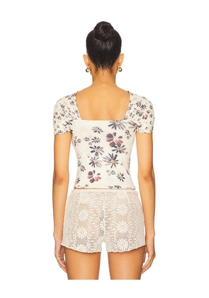 SIEDRES Chiler Top in Cream. Size M. Also in L, S, XS.