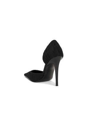 Steve Madden Elegant Pump in Black. Size 6. Also in 6.5, 7.5, 8, 8.5, 9, 9.5, 10.