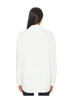Splits59 Kate Airweight Lite Button Down Top in White. Size S. Also in M, XL.