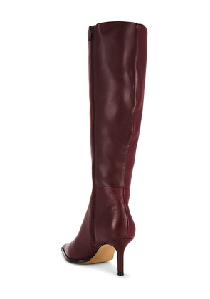 Steve Madden Lingo Boot in Wine. Size 7. Also in 6, 9.5.