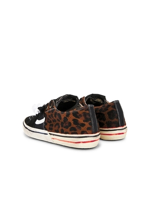 Paul Easterlin Caly Star Low Sneakers in Black,Brown. Size 42. Also in 41, 43, 44, 45, 46.