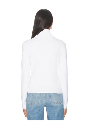 Polo Ralph Lauren Pima Cotton Shrunken Long Sleeve Turtleneck Pullover in White. Size M. Also in S, L.