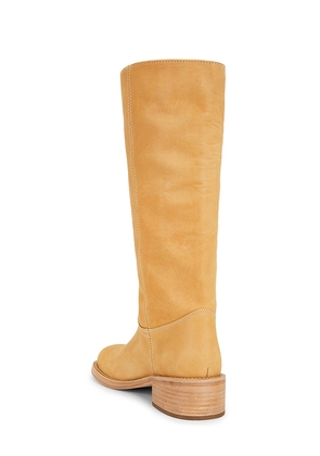 Steve Madden Riggs Boot in Yellow. Size 6. Also in 6.5, 7, 7.5, 8, 8.5, 9, 9.5, 10.