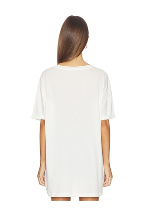 The Laundry Room Strawberry Champagne Oversized Tee in White. Size L. Also in XS.