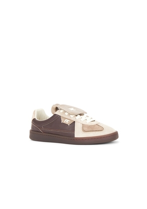 Thesing Big Bang in Brown. Size 42. Also in 41, 43, 46.