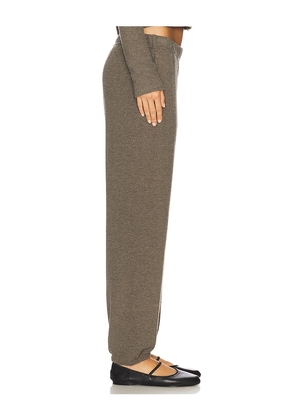 Velvet by Graham & Spencer Lexie Pant in Olive. Size M. Also in S.