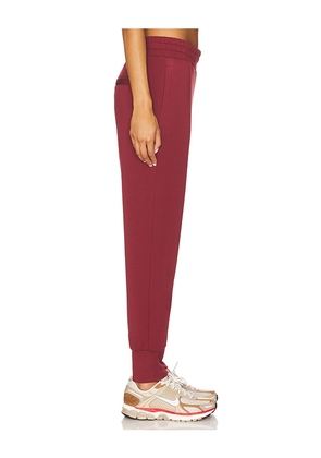 Varley The Slim Cuff 27.5 Pant in Burgundy. Size XS. Also in S.