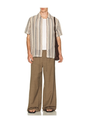 Vince Beach Stripe Short Sleeve Shirt in Brown. Size L. Also in S, M, XL/1X, XXL/2X.
