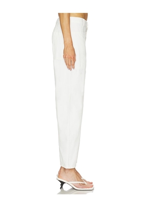 Velvet by Graham & Spencer Brylie Twill Pants in White. Size 4. Also in 0, 2, 6, 8, 10.