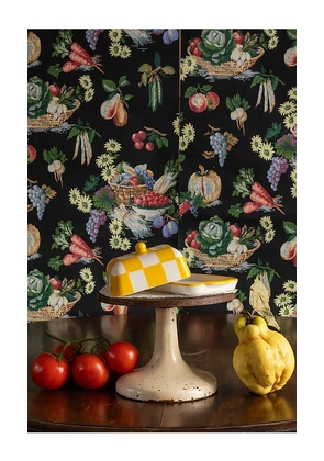 Vaisselle Buttercup Butter Dish in Yellow.