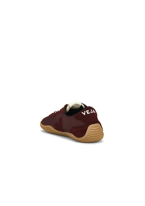 Veja Jitsu x Baserange Sneaker in Burgandy. Size 39. Also in 40, 41, 42, 43, 44, 45, 46.