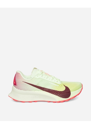 ACG Ultrafly Trail Sneakers Volt Tint / Burgundy Ash