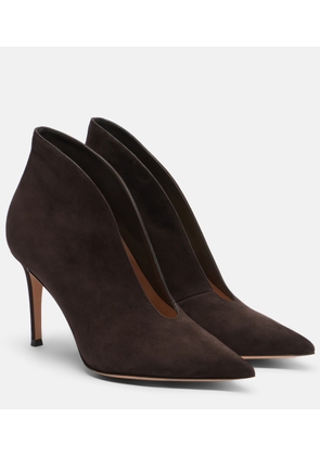 Gianvito Rossi Vania suede pumps