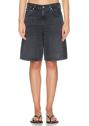 Citizens of Humanity Court Denim Short in Vintage Black - Black. Size 23 (also in 24, 25, 26, 27, 28, 29, 30, 31, 32, 33, 34).