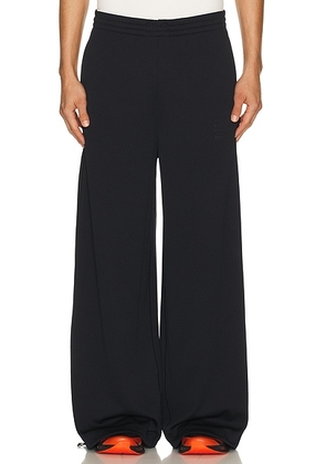 MM6 Maison Margiela x Pants in Washed Black - Black. Size S (also in ).