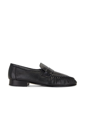 The Row Soft Loafer in Black - Black. Size 41 (also in 42).