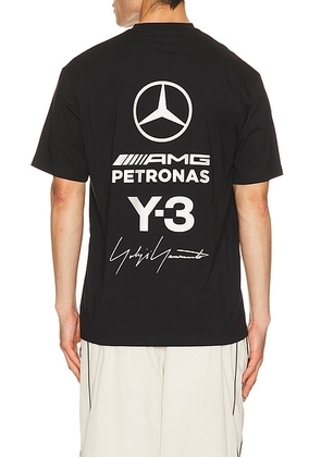 Y-3 x F1 Logo Tee in Black - Black. Size L (also in M, S, XL/1X, XXL/2X).